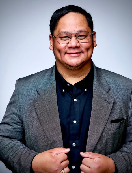 Ronnie Sanorjo, Associate